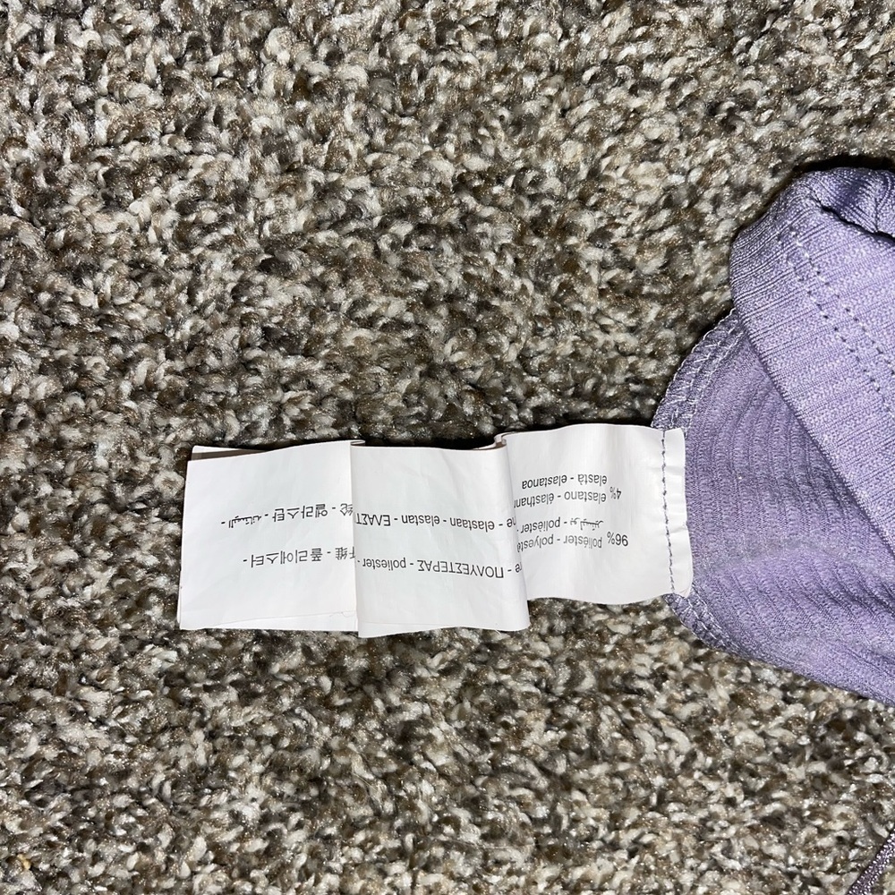 Pull & Bear Seamless ribbed tank top with thin straps Lilac Size Small - Picture 6 of 6